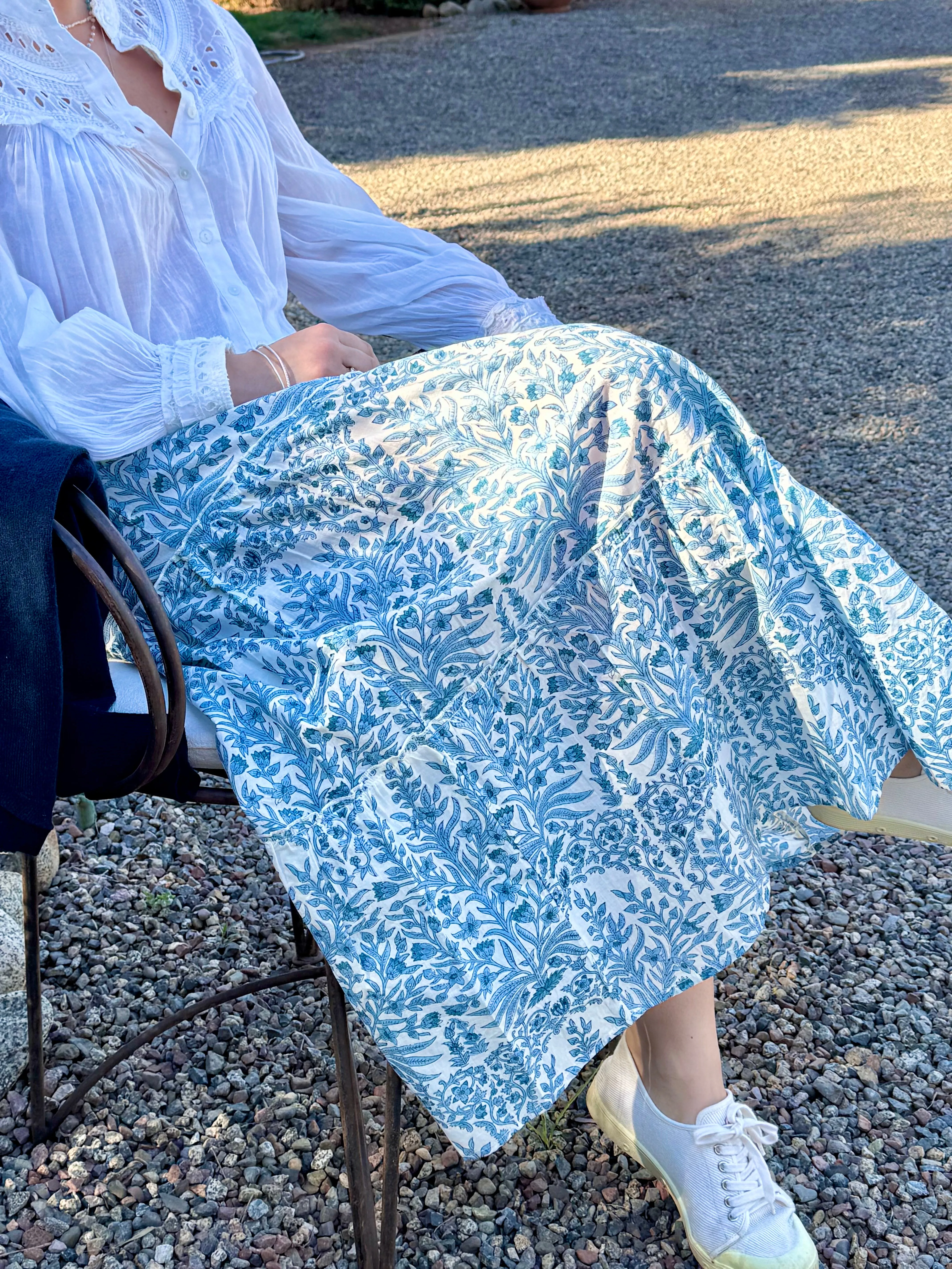 BLUE BUTAH SKIRT