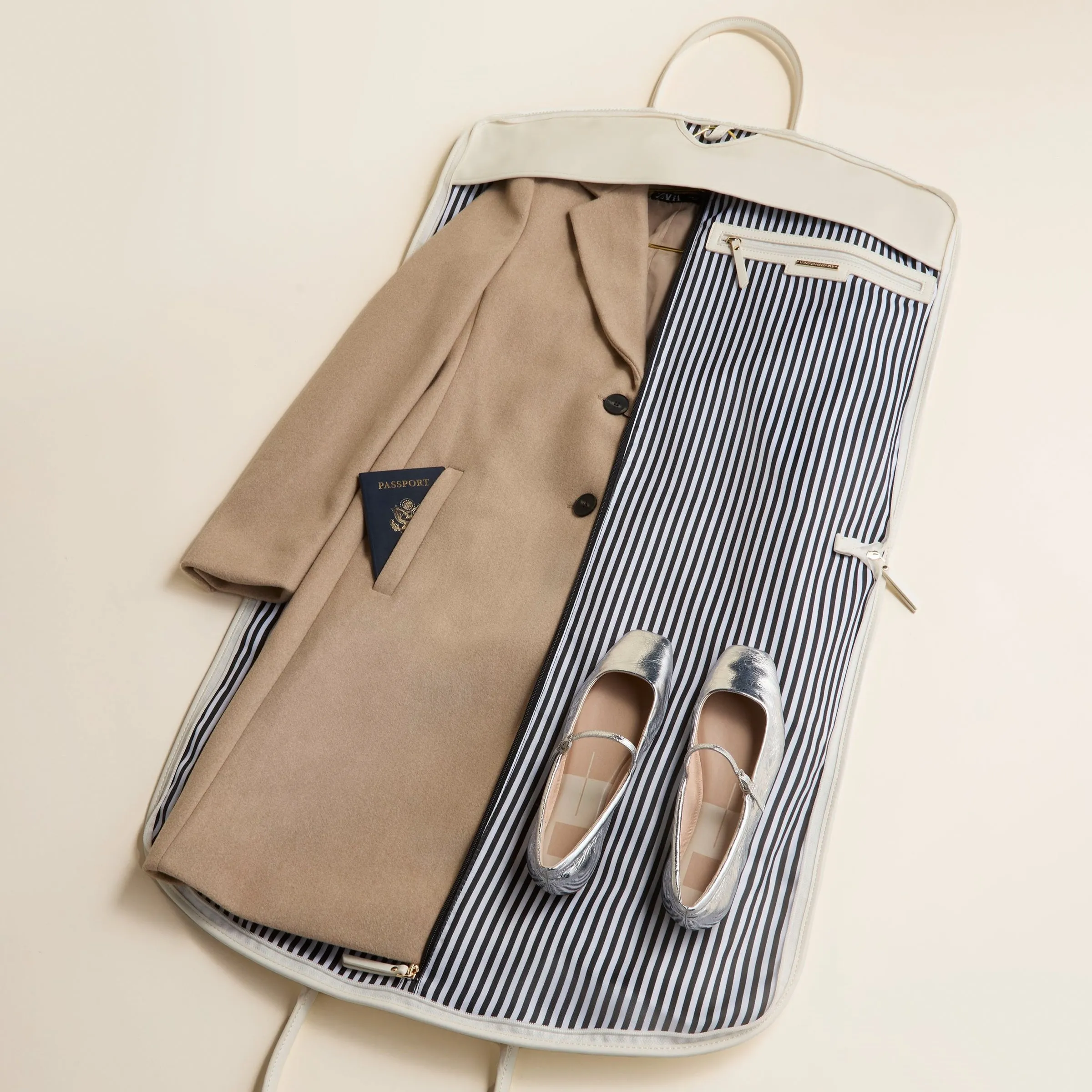 Bon Voyage Garment Bag - Ecru