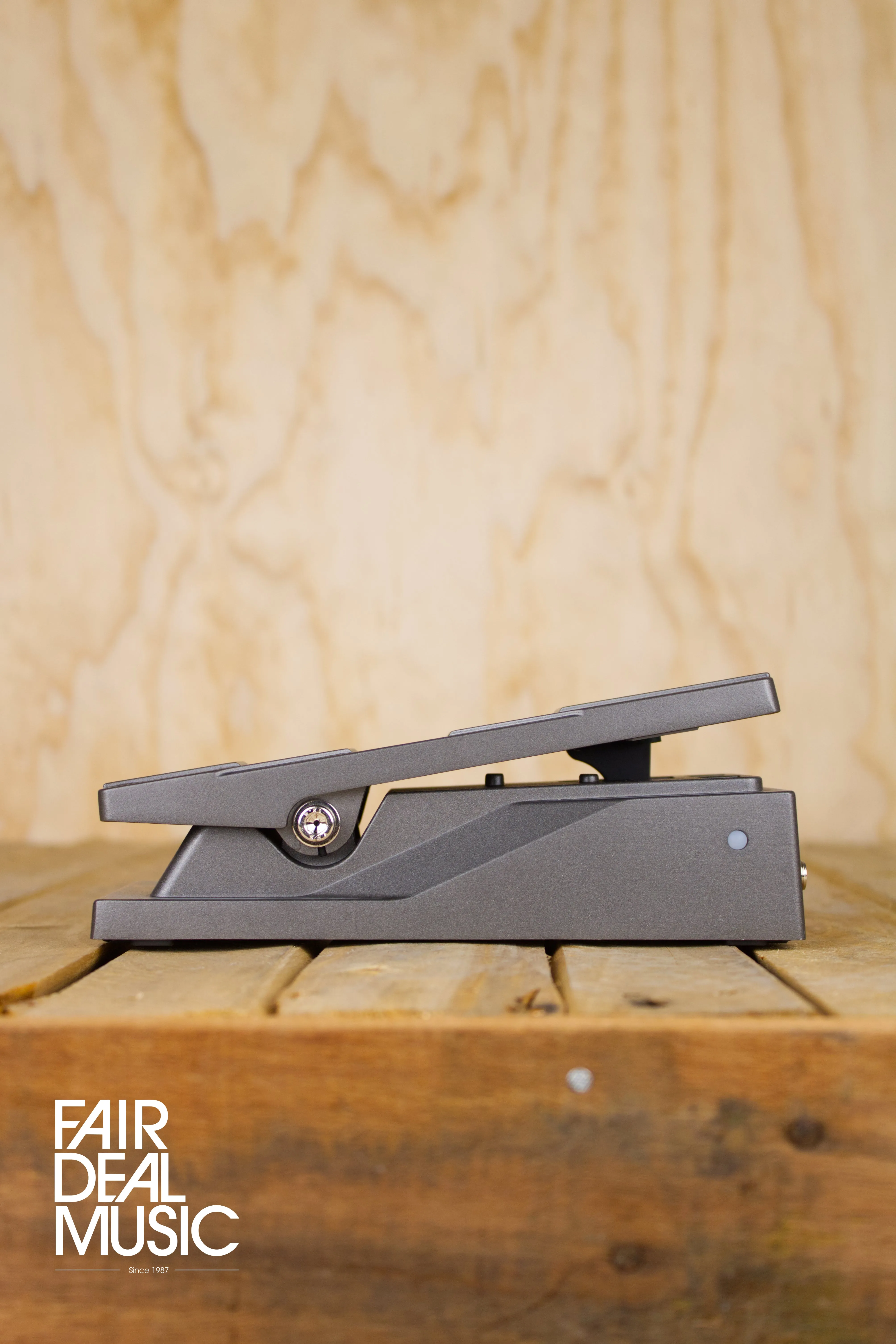 Boss PW-3 Wah Pedal, Ex Display