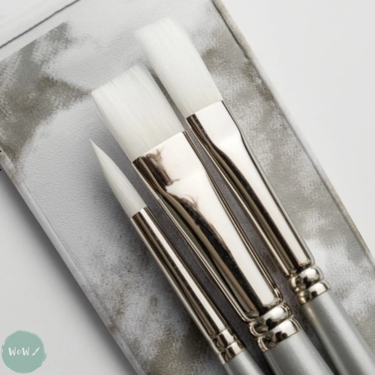 BRUSH SET -  Series 201 – STERLING Brush Wallet W6