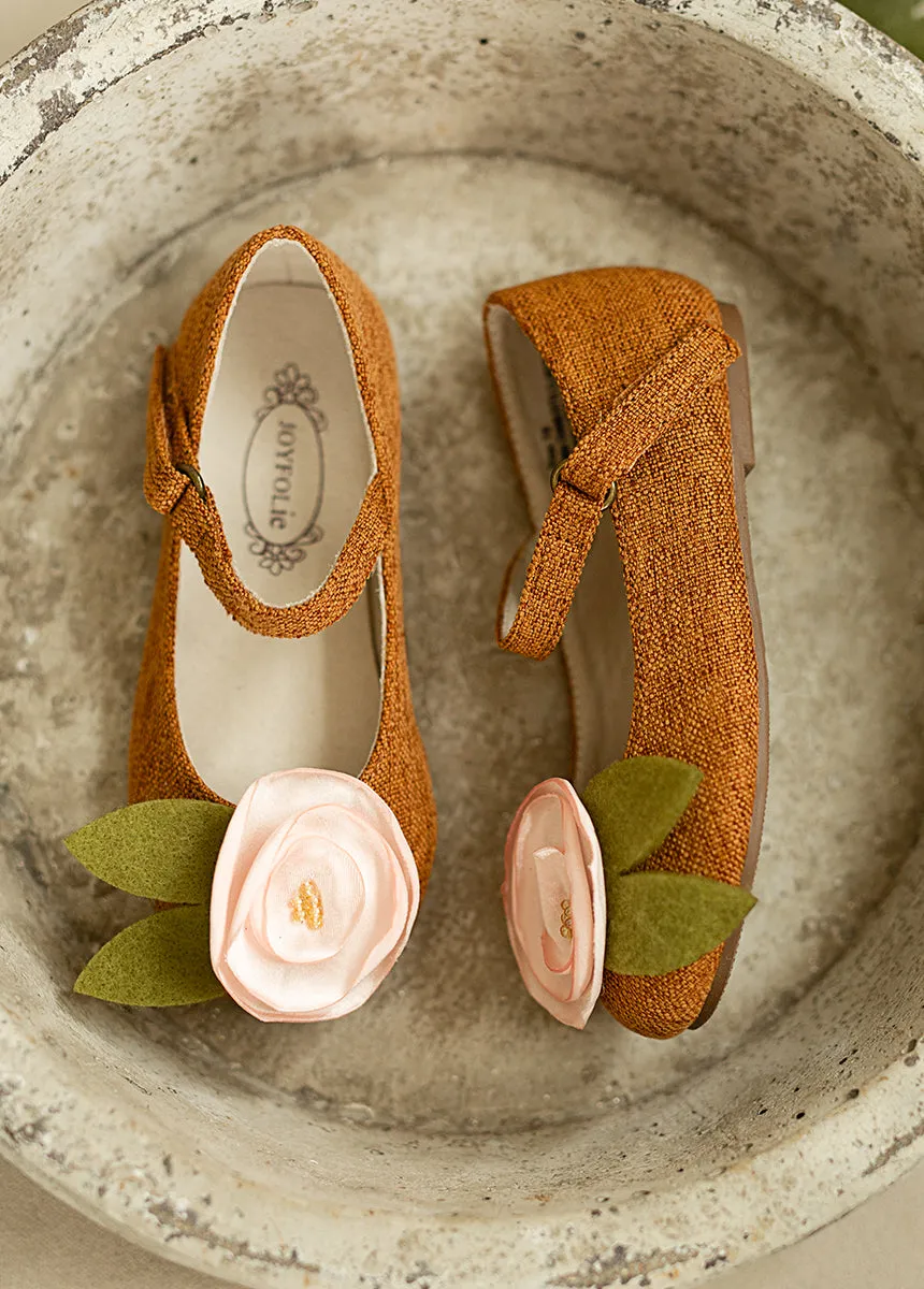 Charlotte Flat in Spice