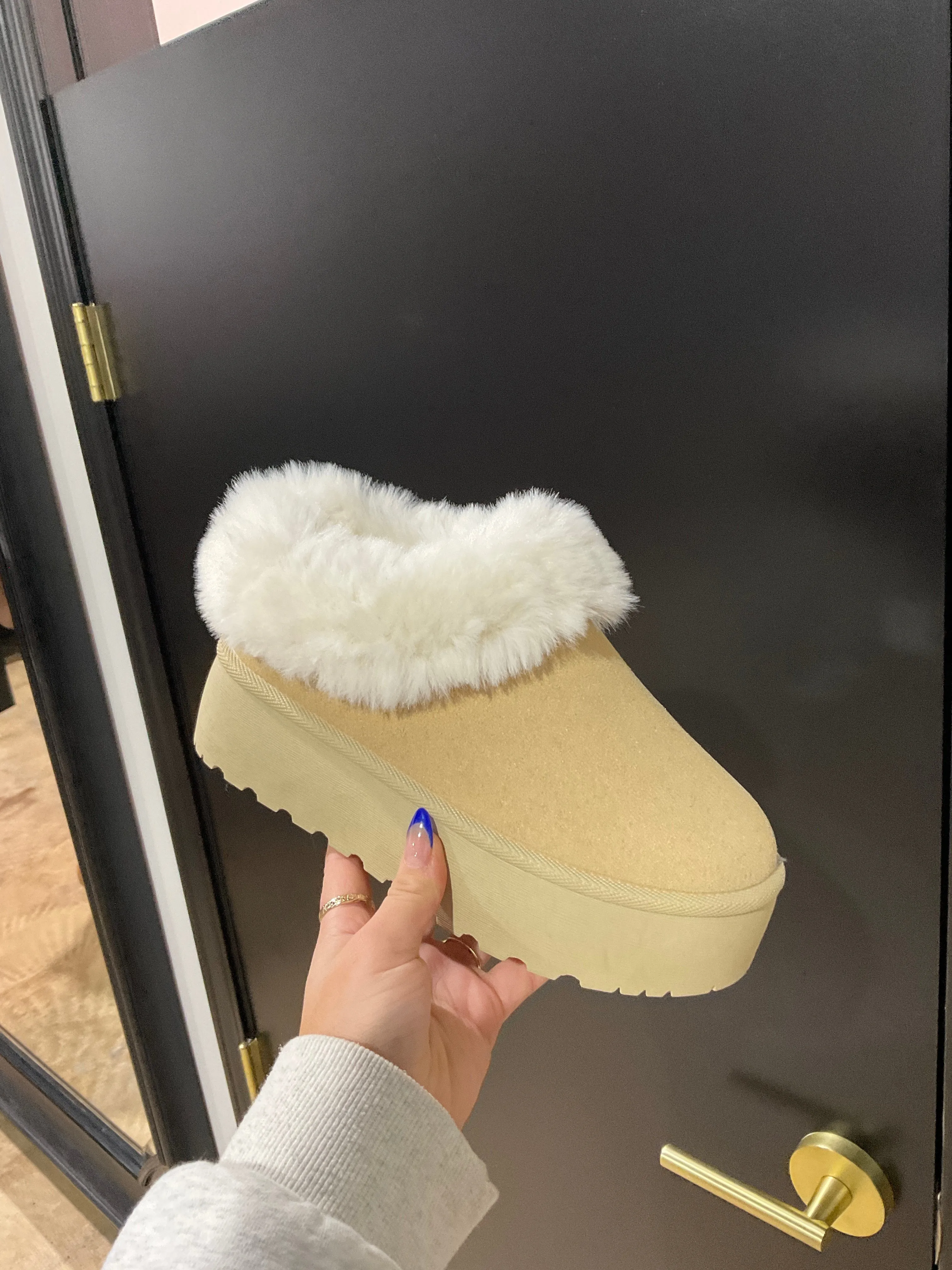Chunky Fur Platform Slippers