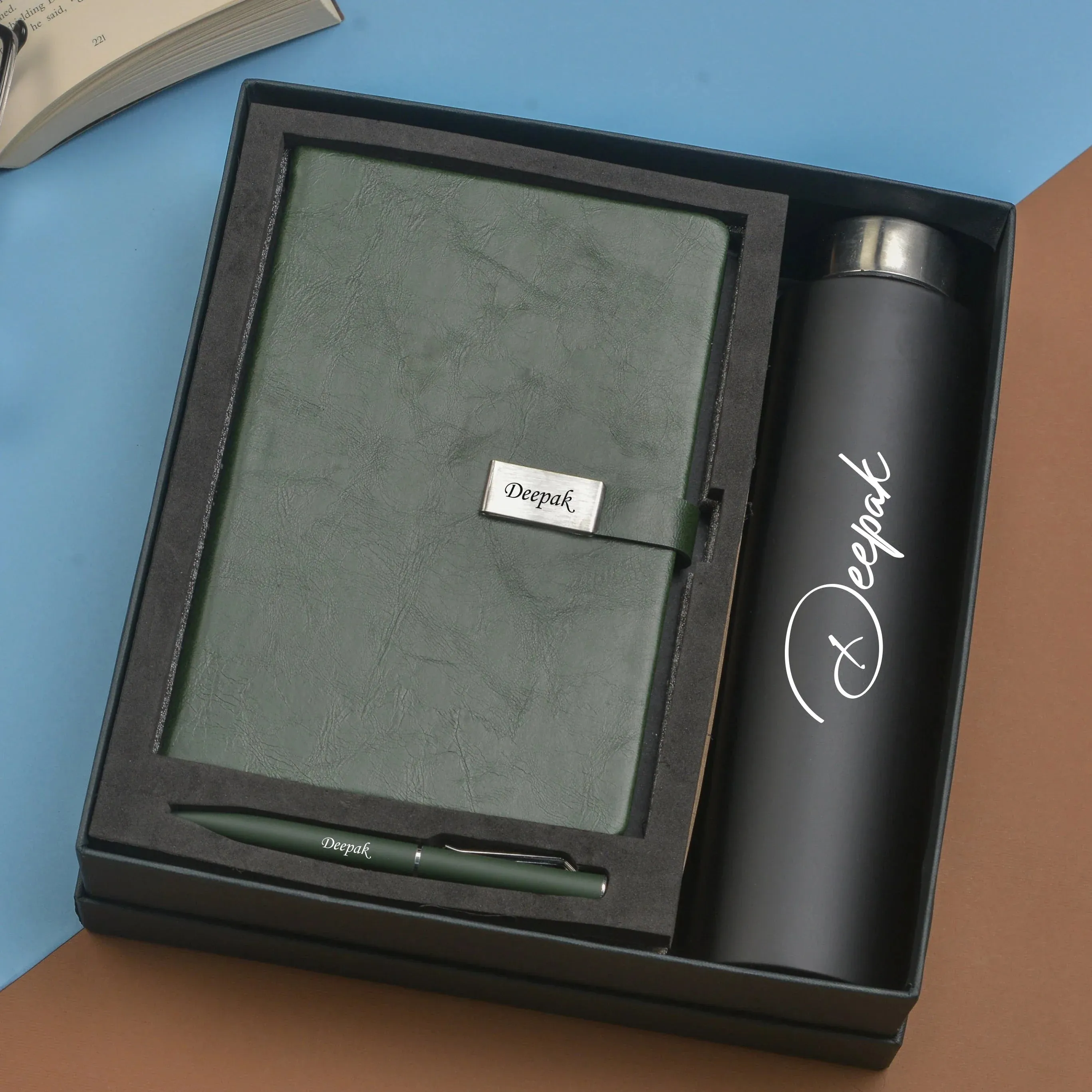 Classy Metal Flip Diary   Classic Metal Pen   Classic Smart Bottle  (Black) - Green