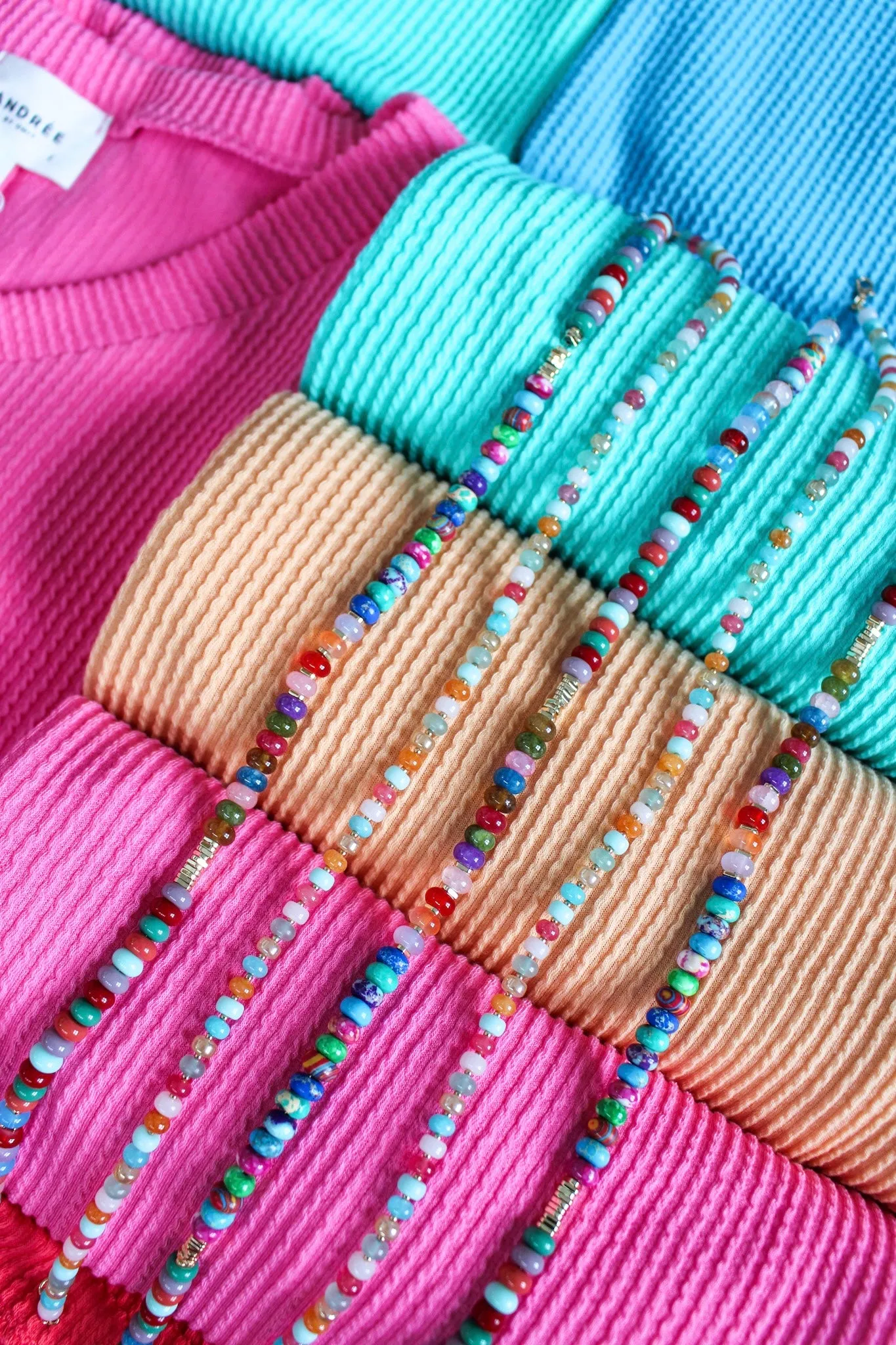 Color Crush V-Neck • Bubblegum Pink