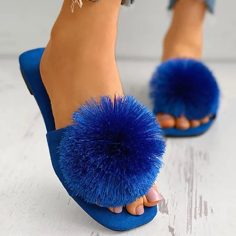 Fashion Hair Ball Solid Color Flat Sandals Slippers