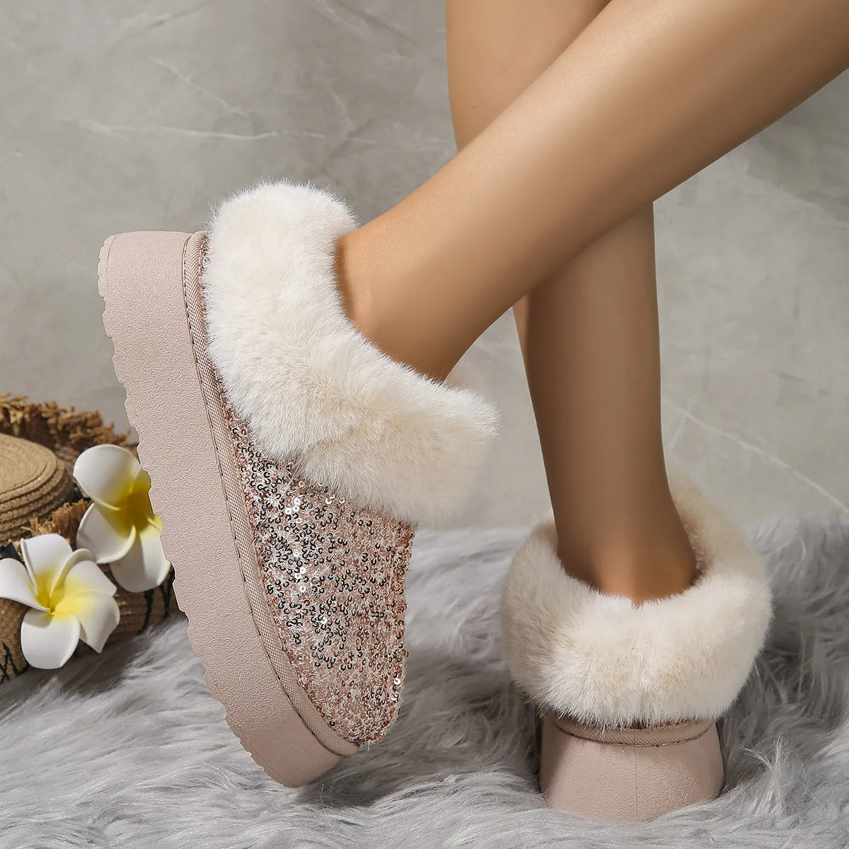Fashion Sequined Thick-soled Plush Boots