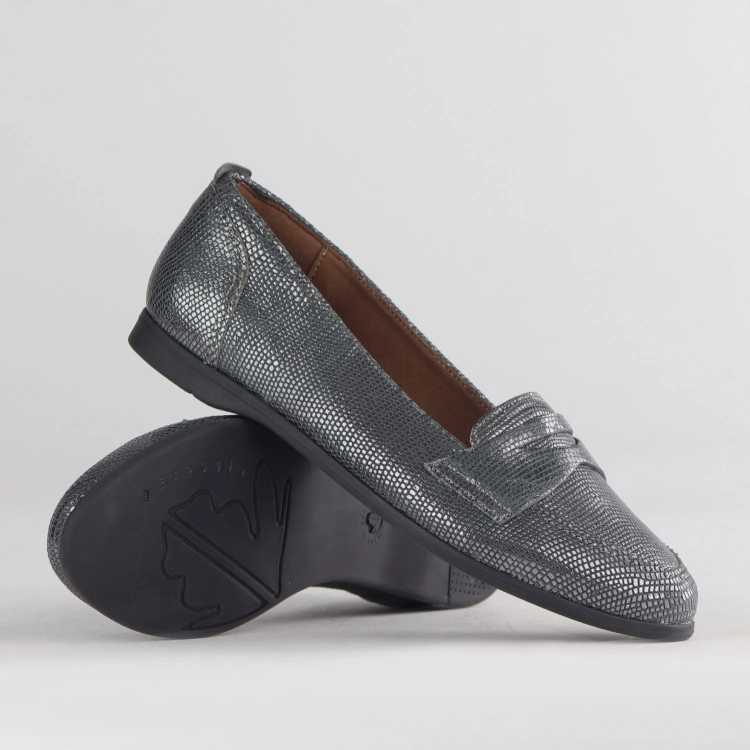 Flat Loafer in Pewter - 11374