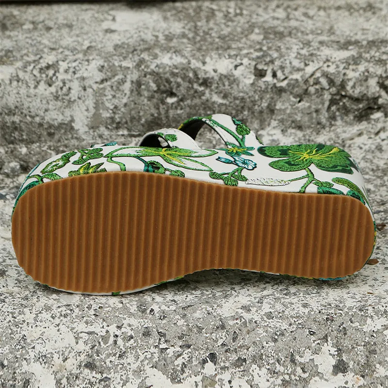 Floral Embroidery Wedge Heel Fashion Slippers for Lady