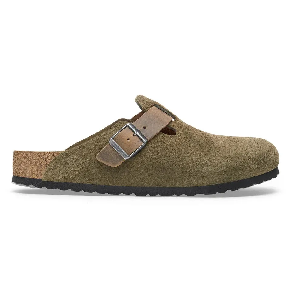 Green Suede Pedestal Platforms Clogs - Clogs