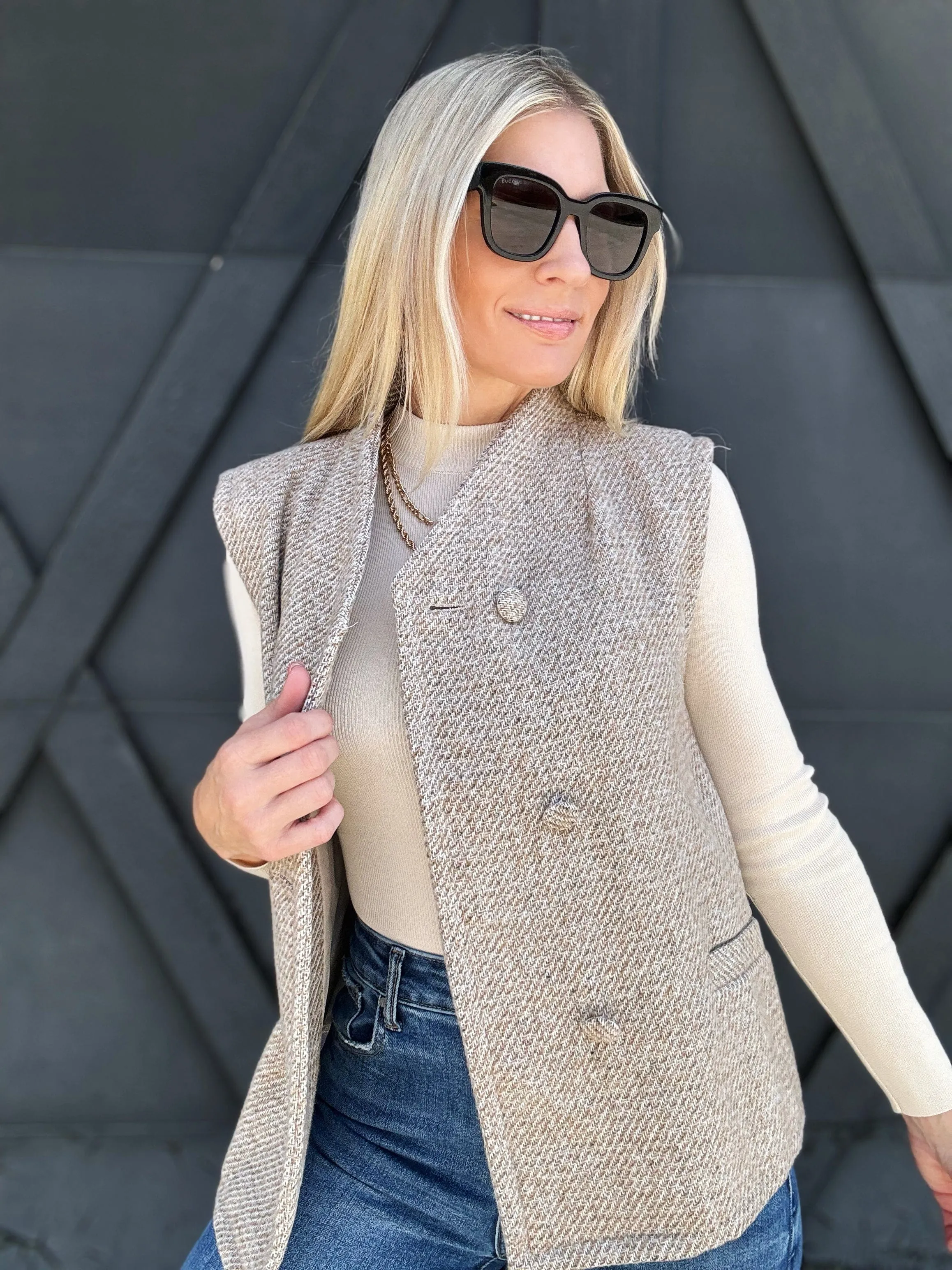 Habitual Brushed Twill Vest In Oatmeal