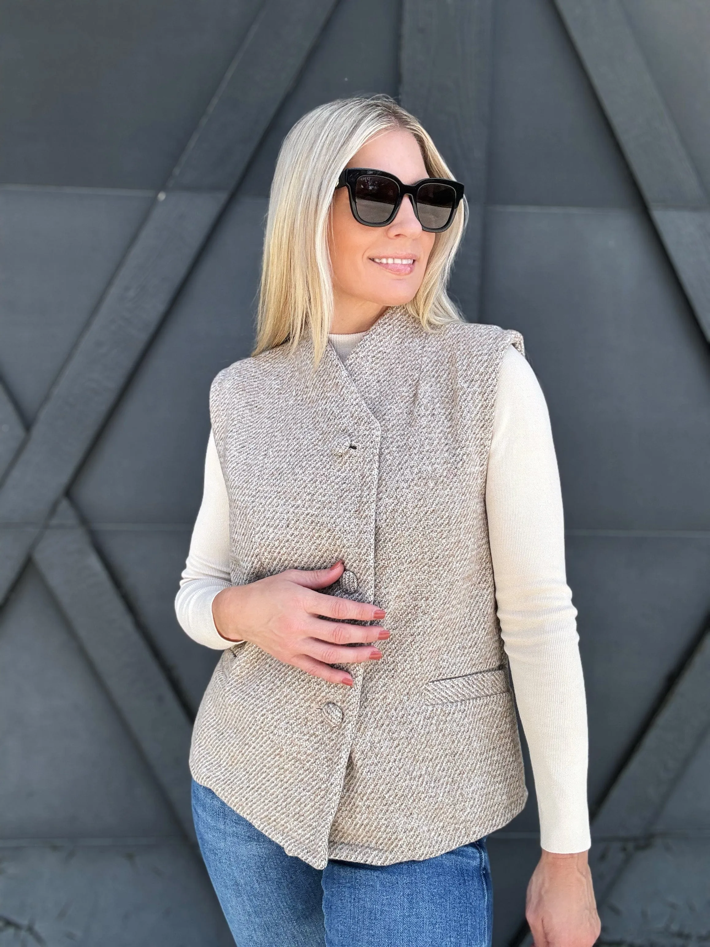 Habitual Brushed Twill Vest In Oatmeal