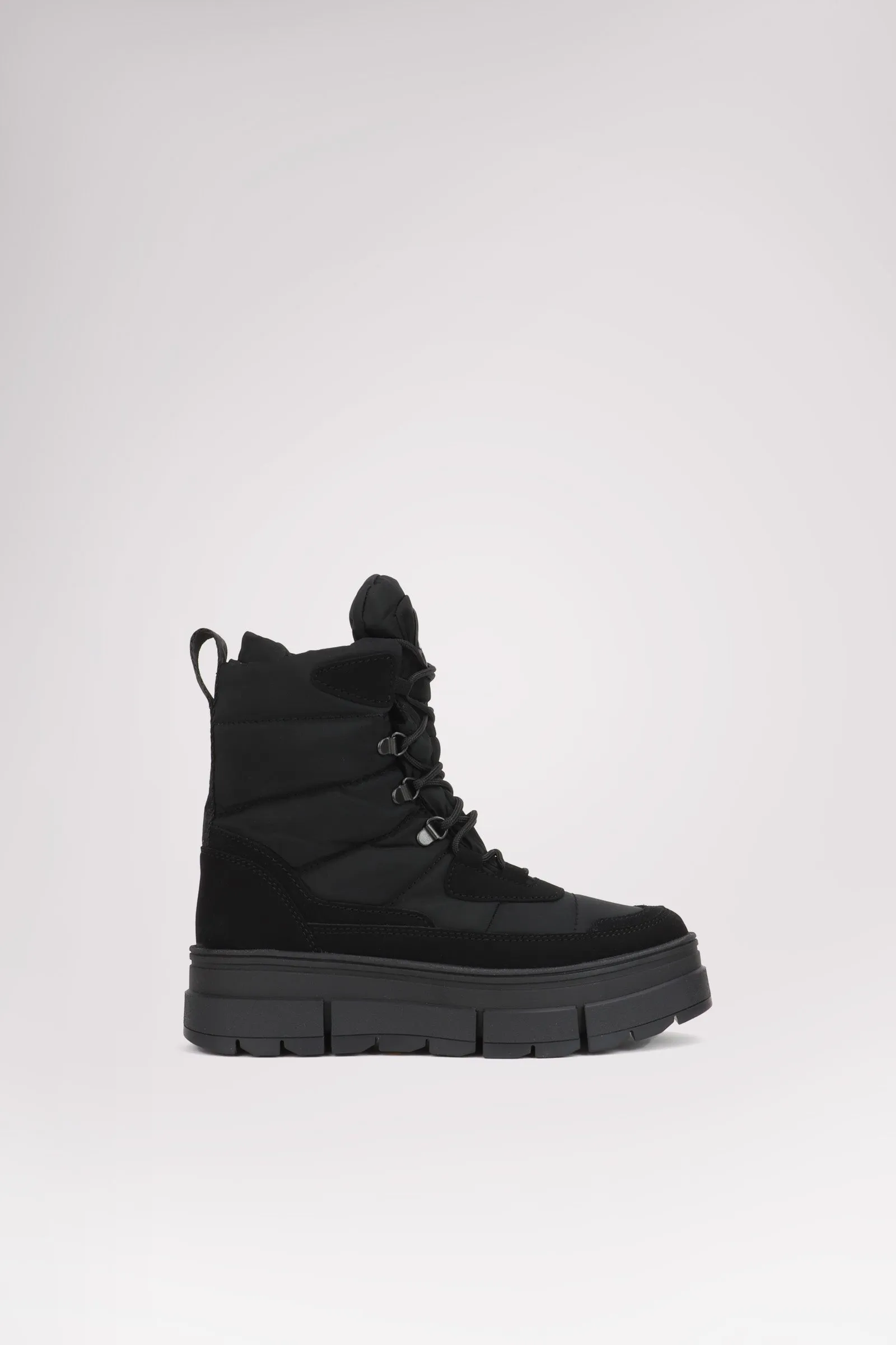 Harrow Women's Lace Up Boot w/Ice-Gripper