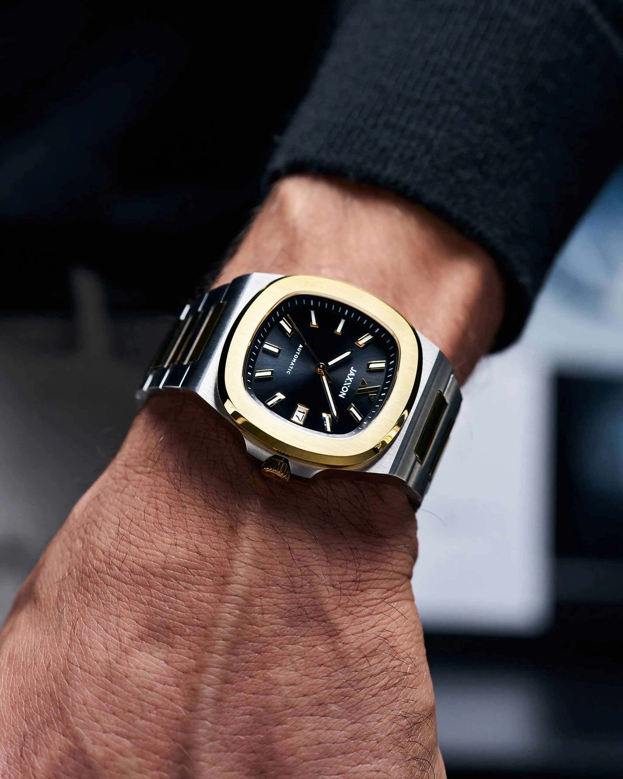 JX1 Automatic Watch