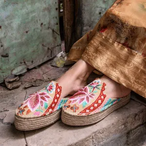 Kamal Beige Espadrilles Platforms