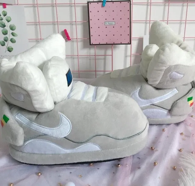 Kicks slippers