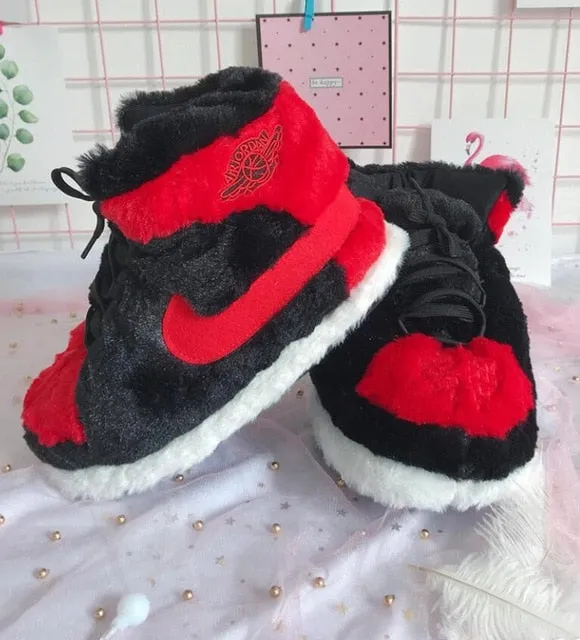 Kicks slippers