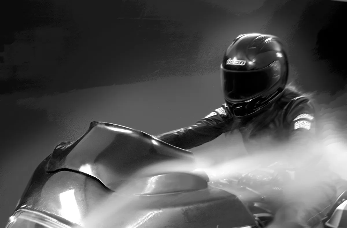 Klock Werks KW05-01-0206 10.5in. Flare Windshield - Clear