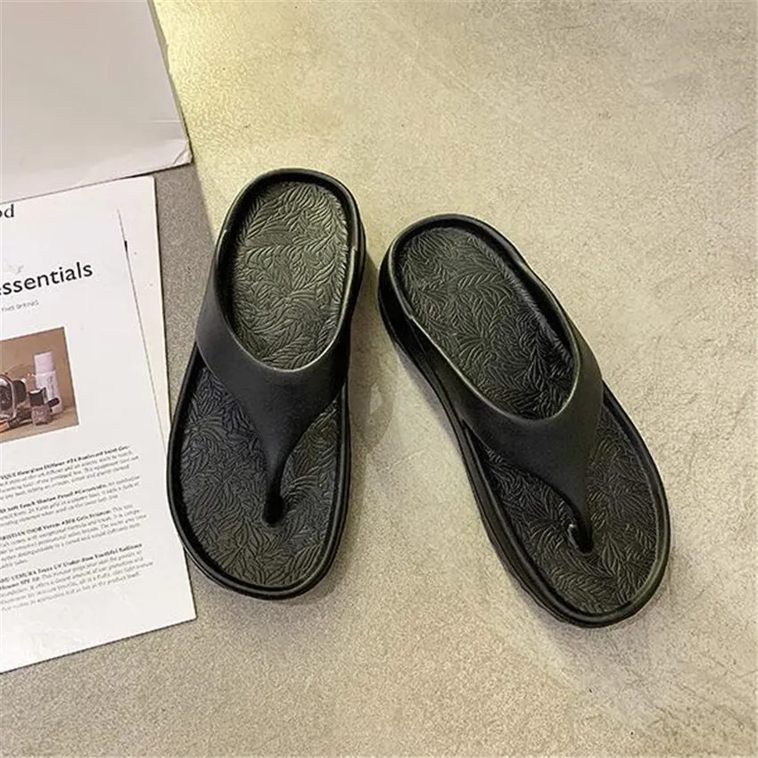 Korean Style Flip Flops Shoes Indoor Outdoor Thick Soled Slope Heel Beach Non-slip Slippers Summer