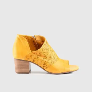 Leather Comfort Block Heel Sandal Yellow 9076