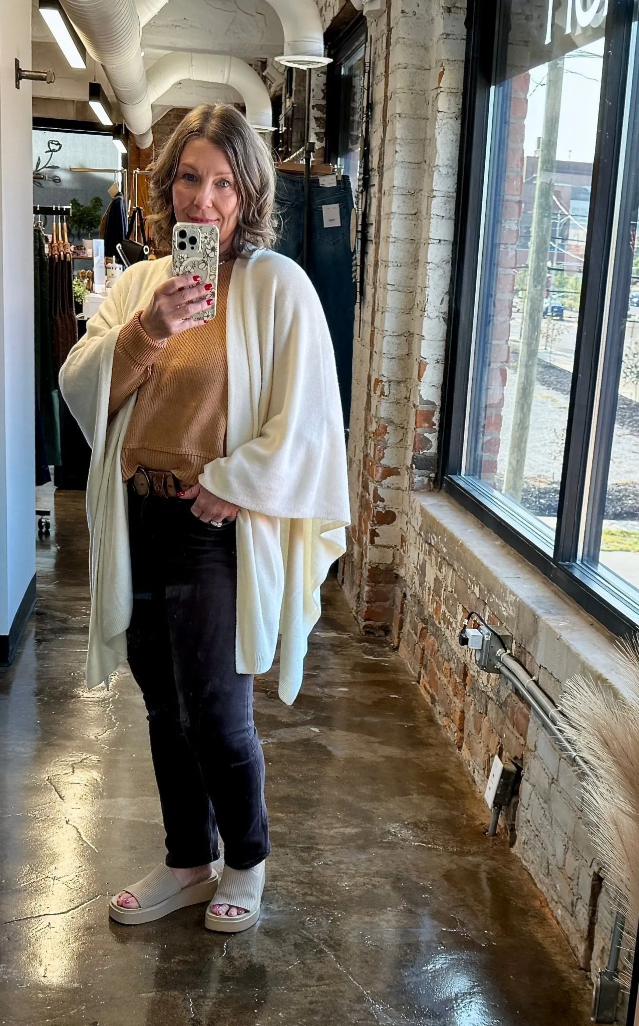 Lightweight Versatile Layering Wrap