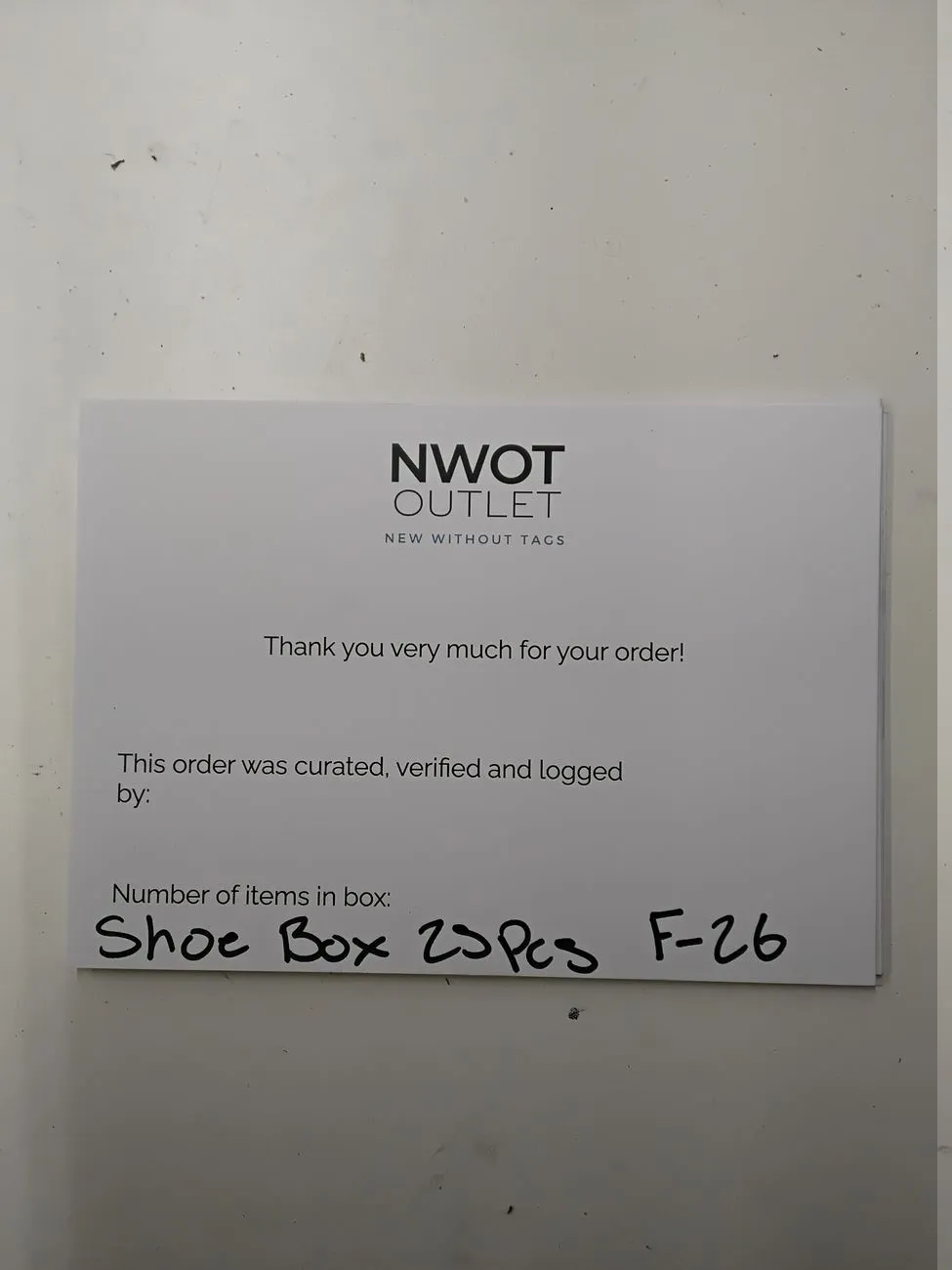 Luxury Fashion Retailer | Premium Shoes | Shelf Pulls & Returns | 25 Pieces | Small Box #F-26