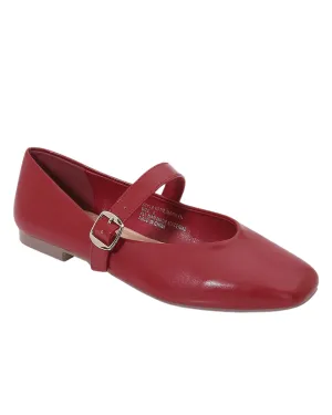 Mary Jane Flat in Wine