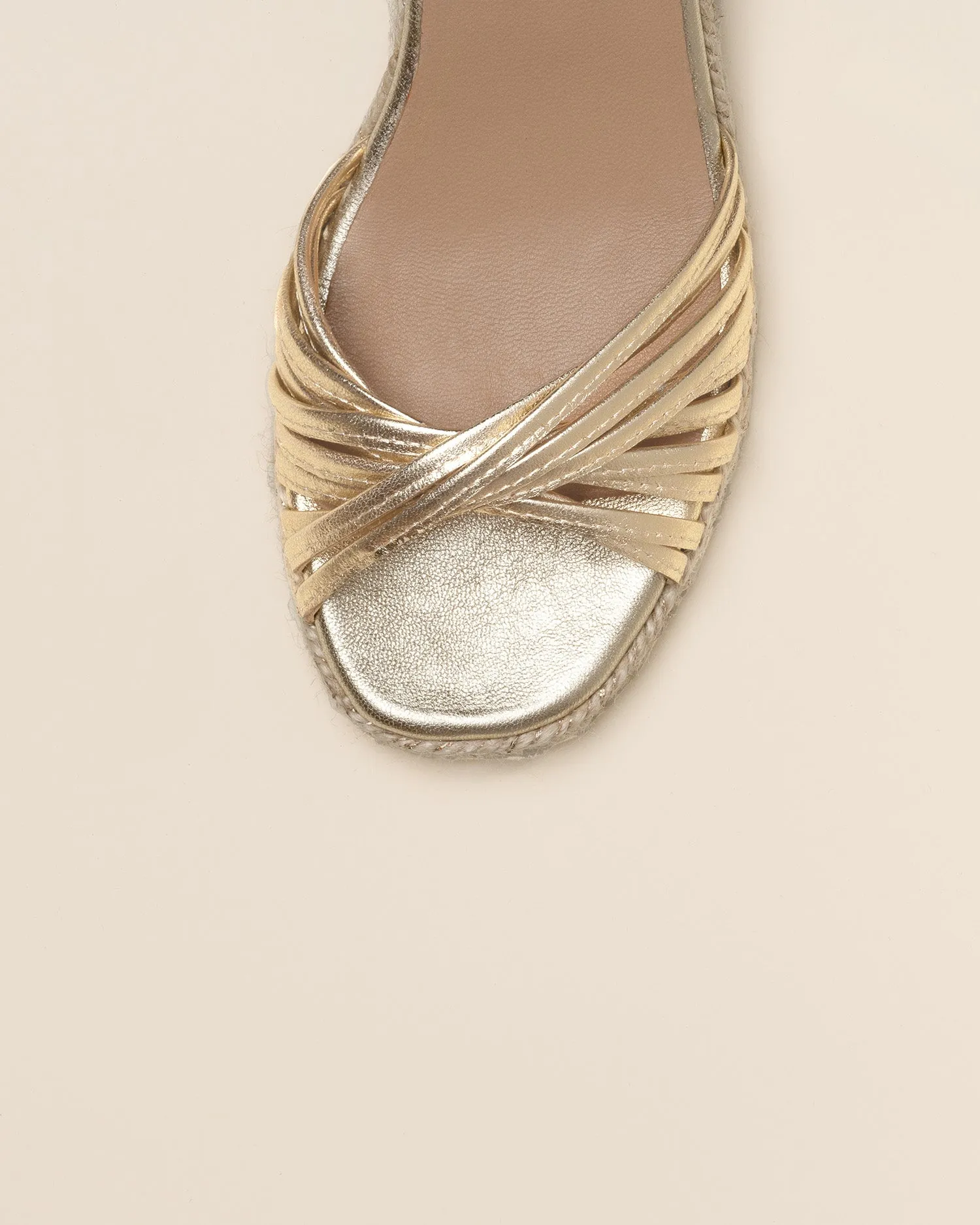 NARCISA Gold espadrilles