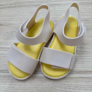 Old Navy FOOTWEAR sandals