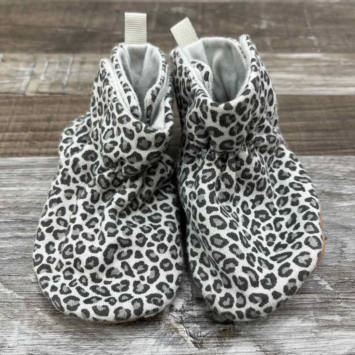 Old Navy FOOTWEAR slippers