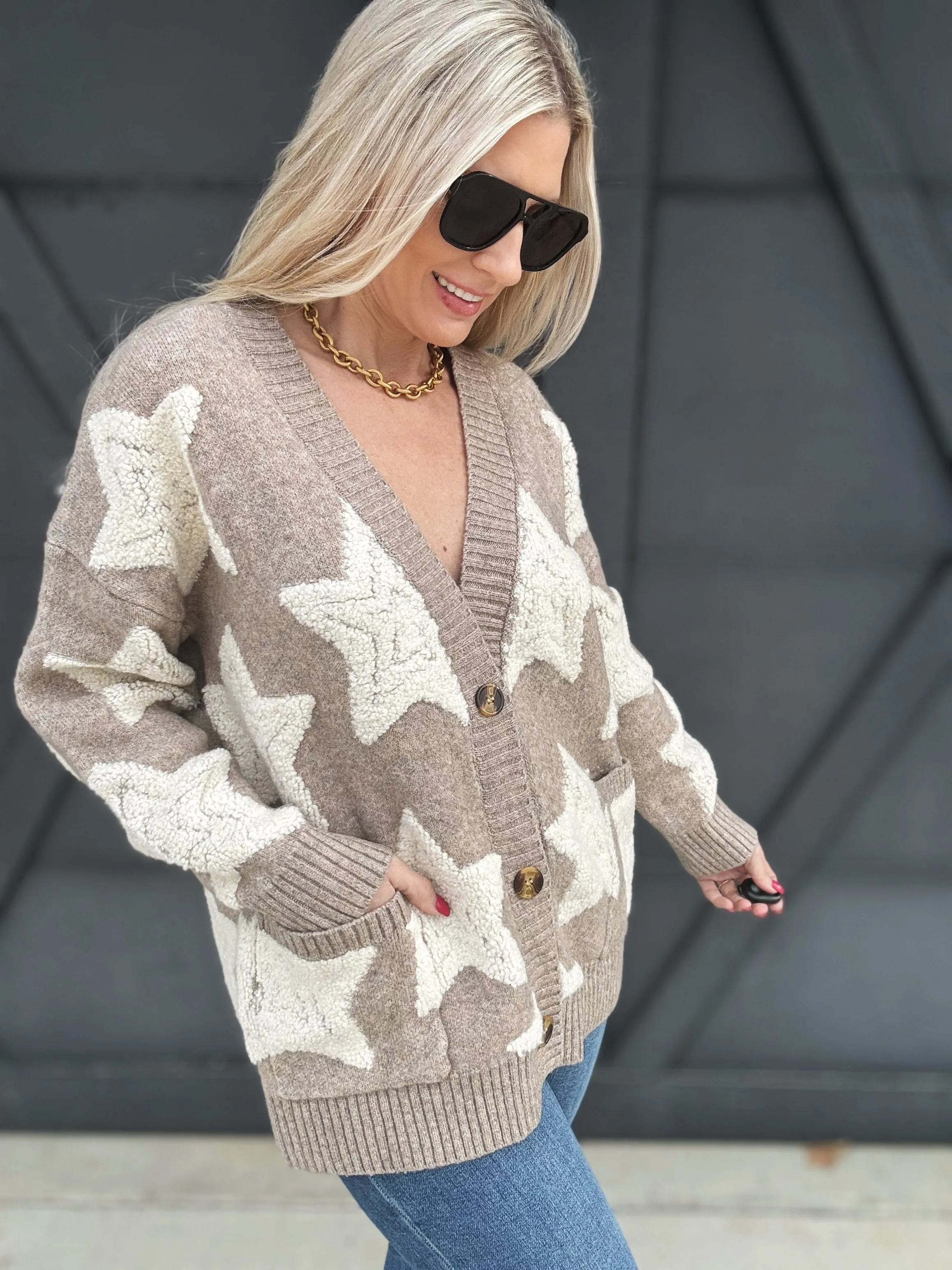 Oversized Star Sherpa Cardigan In Khaki