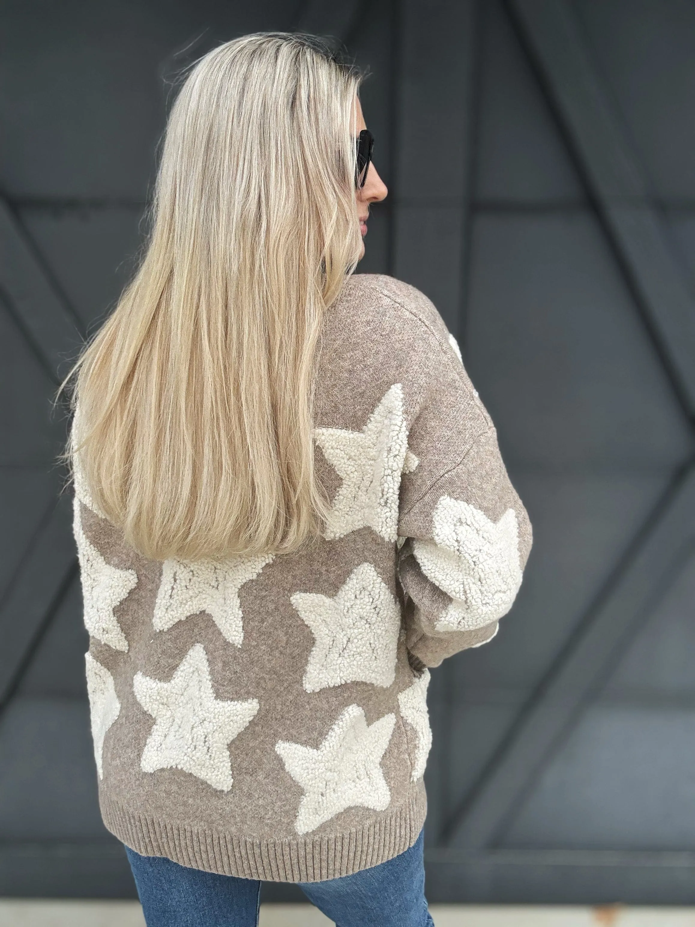 Oversized Star Sherpa Cardigan In Khaki