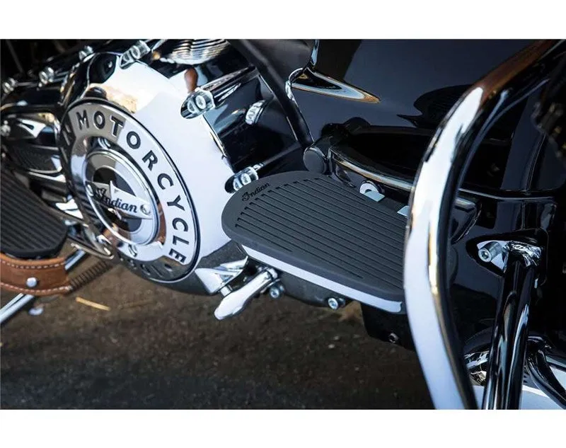 Passenger Floorboards with Pads in Chrome, Pair (Heavyweight)