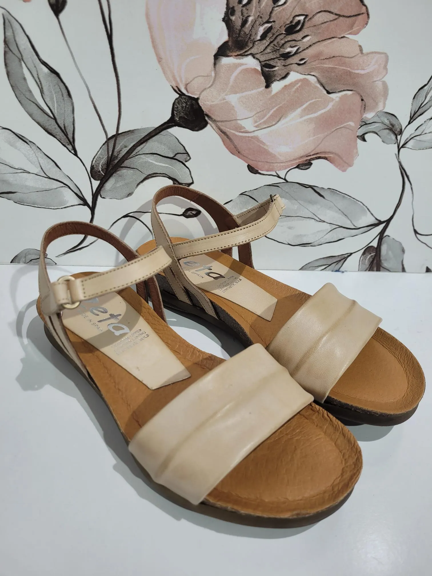 Reba Beige by Zeta