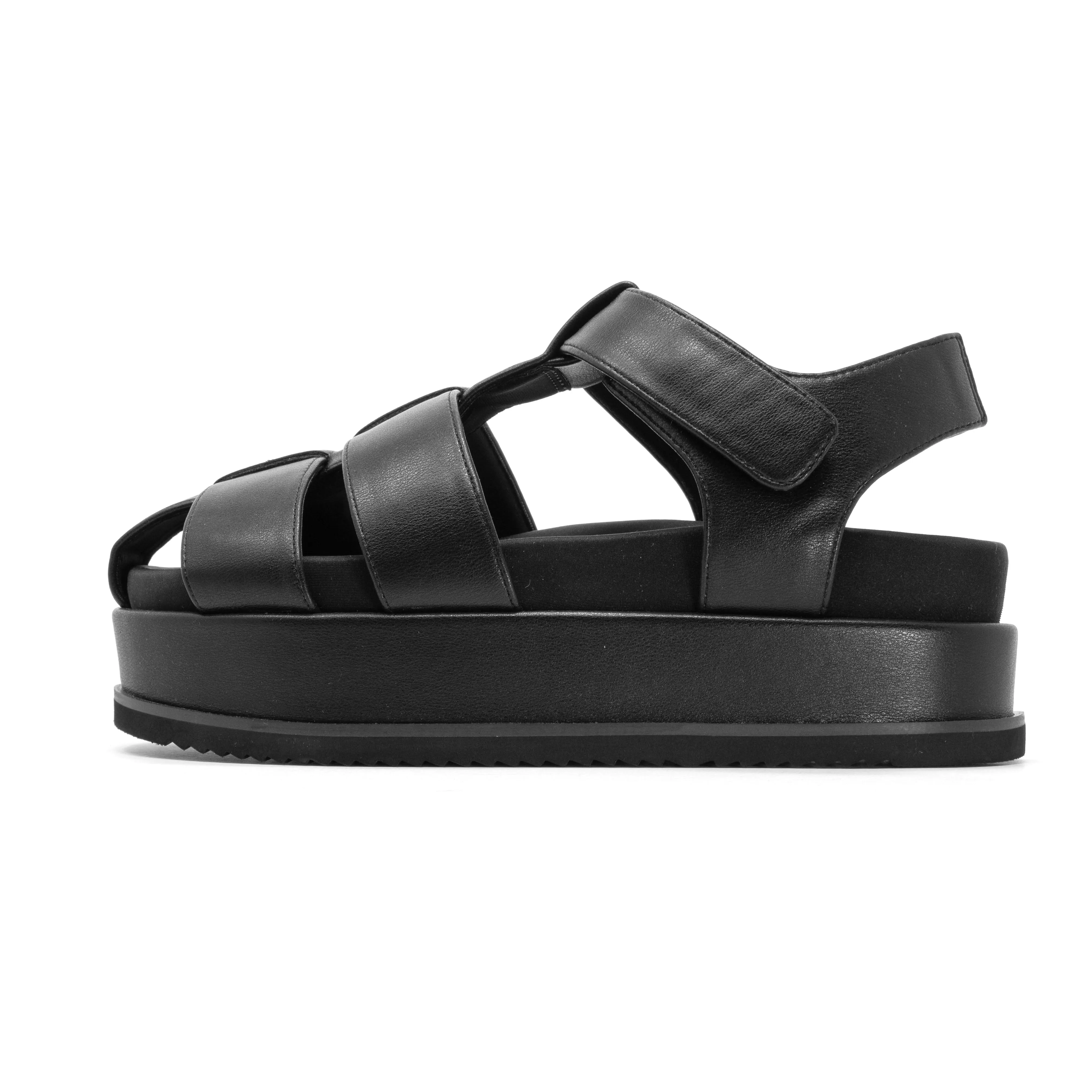 ROAM 90'S STACK PLATFORM BLACK VEGAN LEATHER