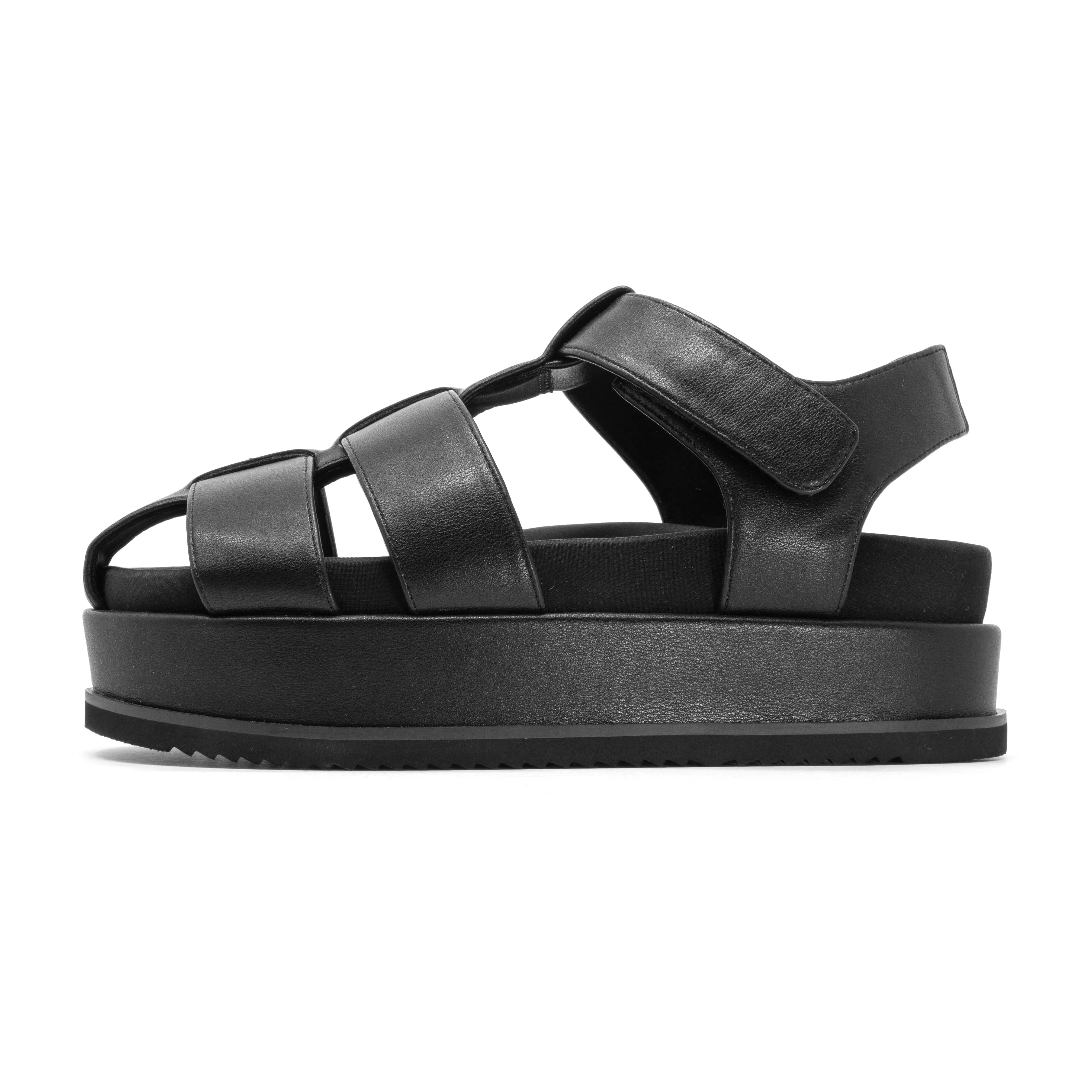 ROAM 90'S STACK PLATFORM BLACK VEGAN LEATHER