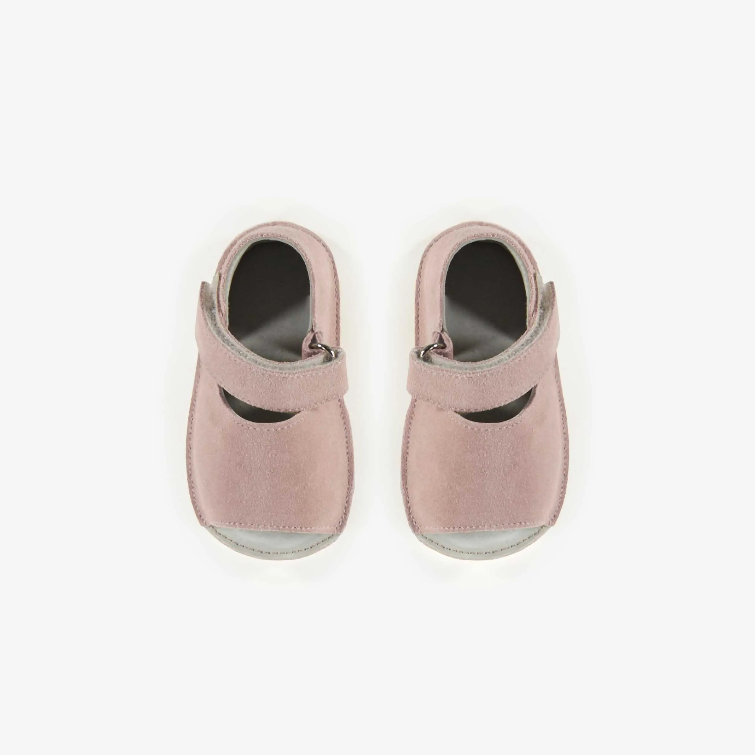 Sandales rose pâle à semelle souple en suède, naissance || Pale pink sandals with soft sole in suede, newborn