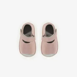 Sandales rose pâle à semelle souple en suède, naissance || Pale pink sandals with soft sole in suede, newborn