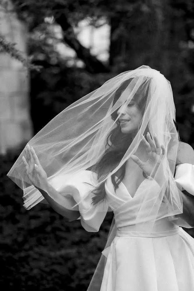 Simple Detachable Blusher Veil - Short Raw Edge Blusher for Over Bride's Face