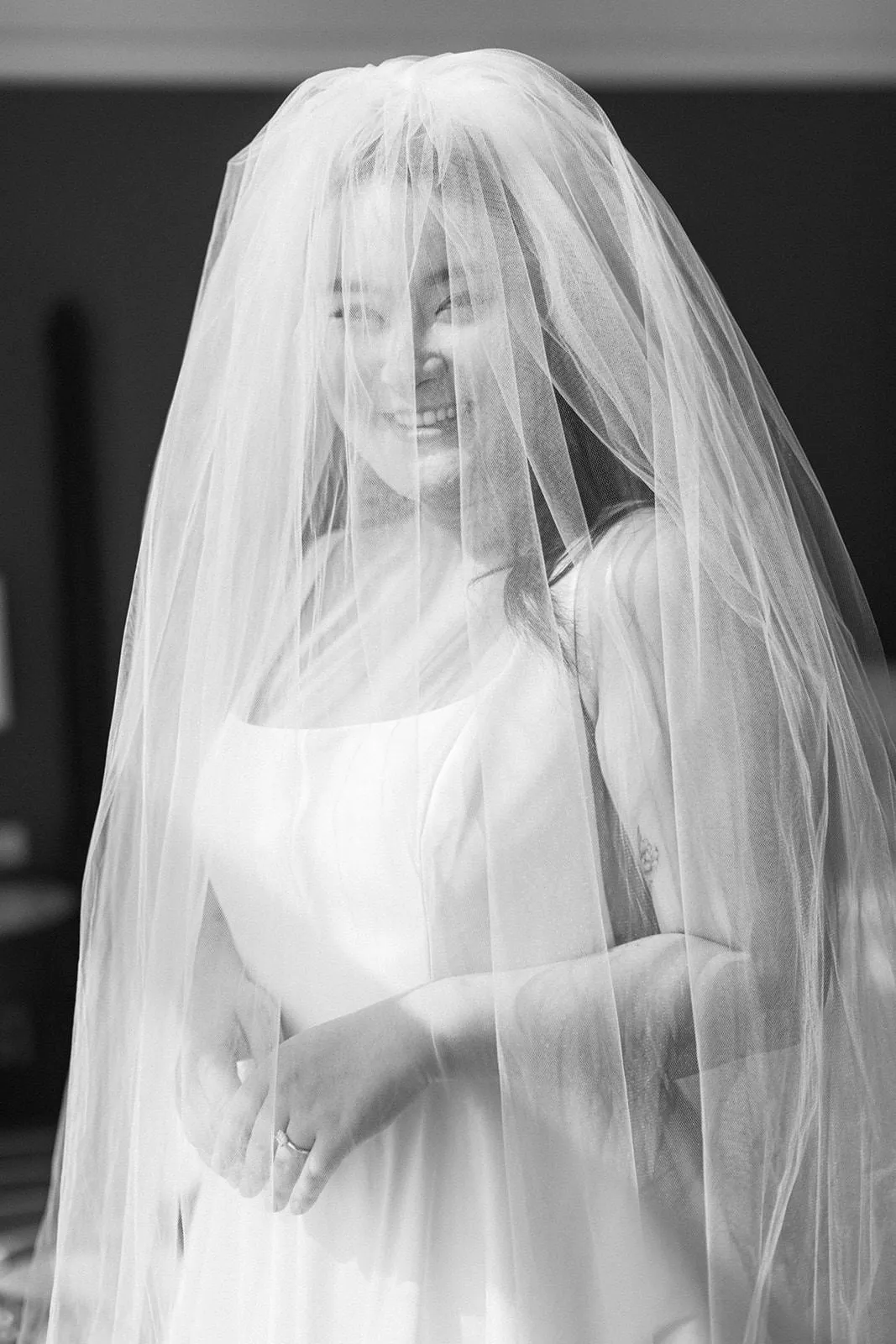 Simple Detachable Blusher Veil - Short Raw Edge Blusher for Over Bride's Face