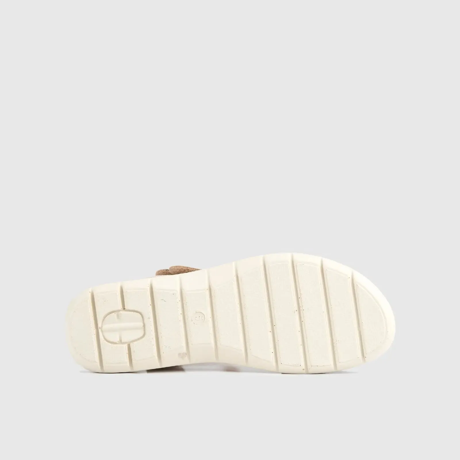 Soft Style Gillian Comfort Sandal Gold 01162
