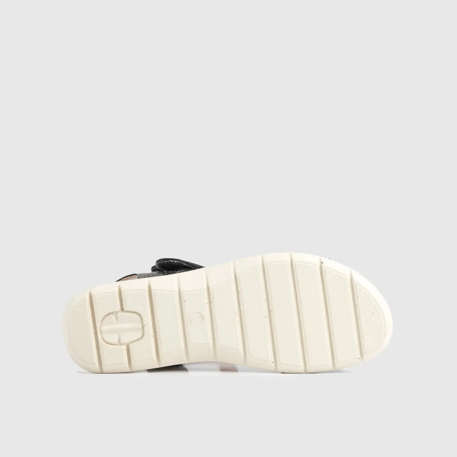 Soft Style Gillian Comfort Sandal Pewter 01162
