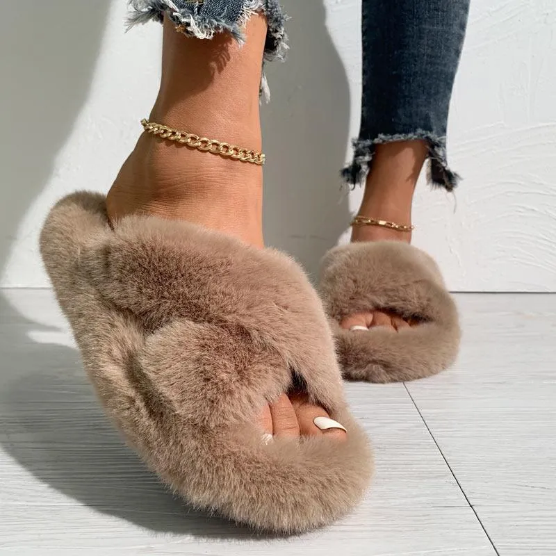 Solid Cross Strap Fluffy Flat Sandals