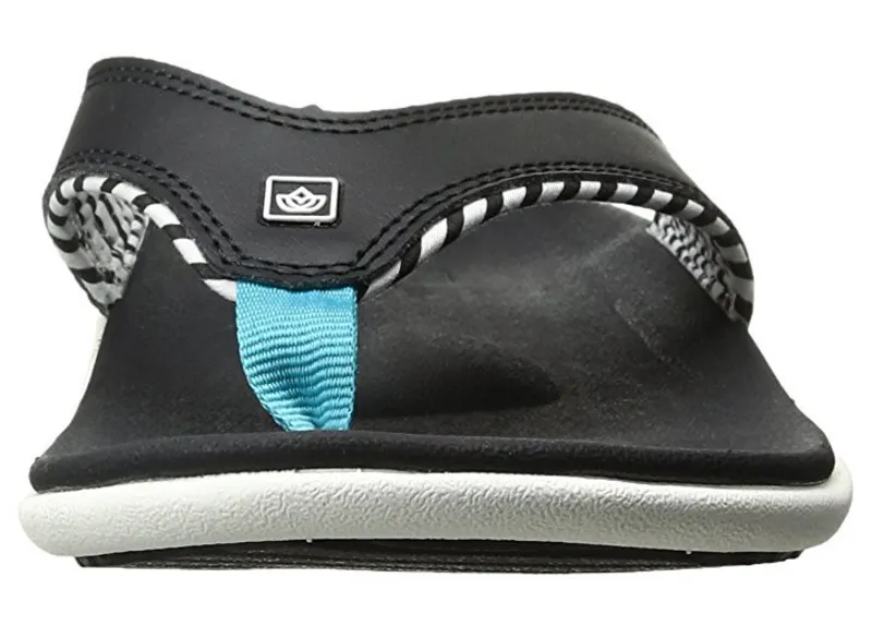 Spenco Women's Yumi Candy Stripe Flip Flop