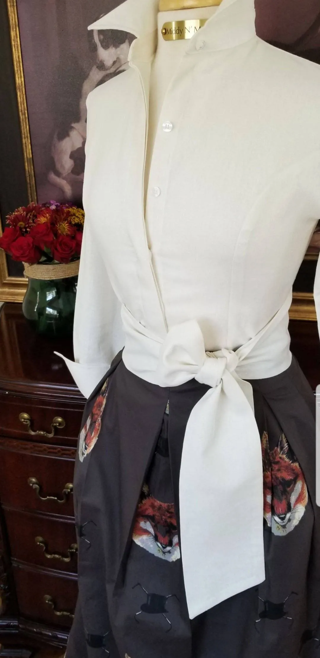 TALLY HO SKIRT IN GREIGE