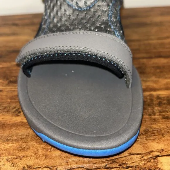 Teva 1019538C DGGR K Psyclone XLT Unisex Little Kid Sandals Dark Gull Grey US 2