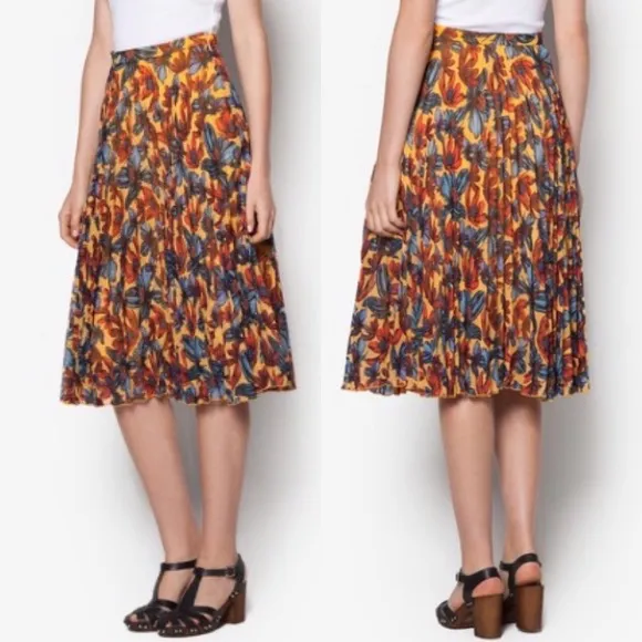 TopShop Daisy Print Pleated Midi Skirt Size 6 NWT
