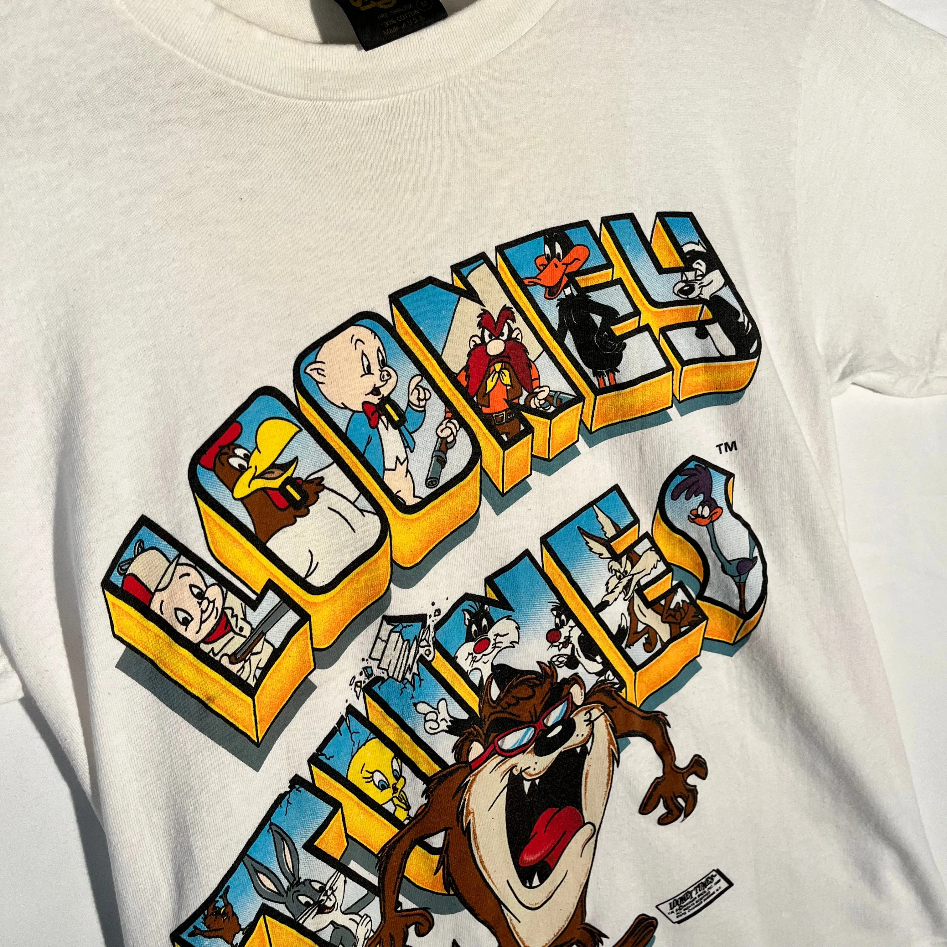 VTG '89 Changes 'Looney Tunes' Spell Out Postcard Tee - White