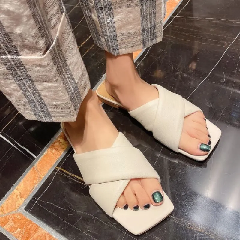 Women Flat Sandals Square Toe Daily Vacation