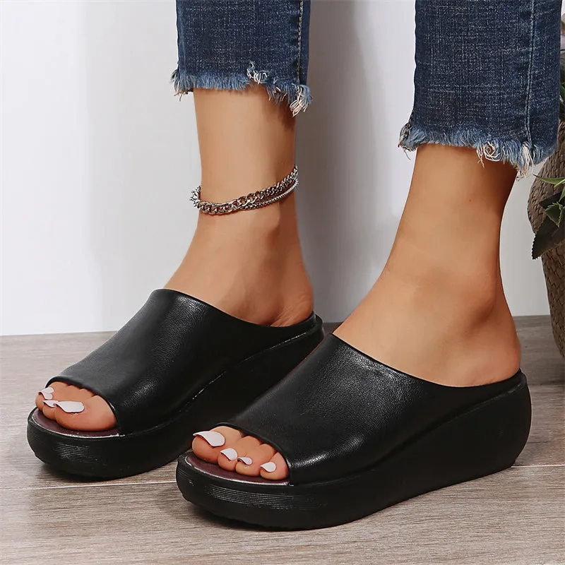 Women's Summer Stylish Thick Sole PU Glossy Slippers